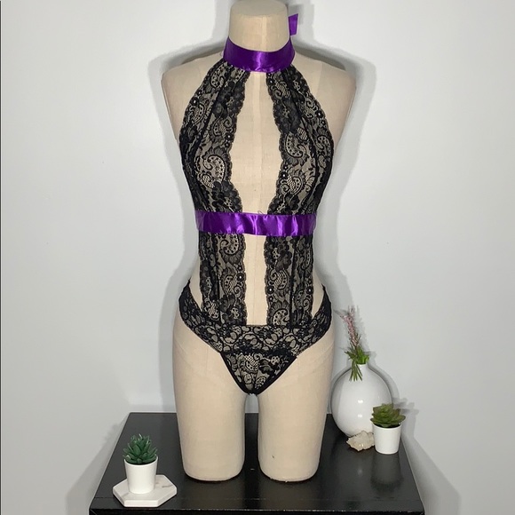 One piece & handcuffs 📦 (M-19) - Picture 7 of 13